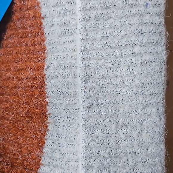 COLUMBIA BEANIE - Picture 2 of 11